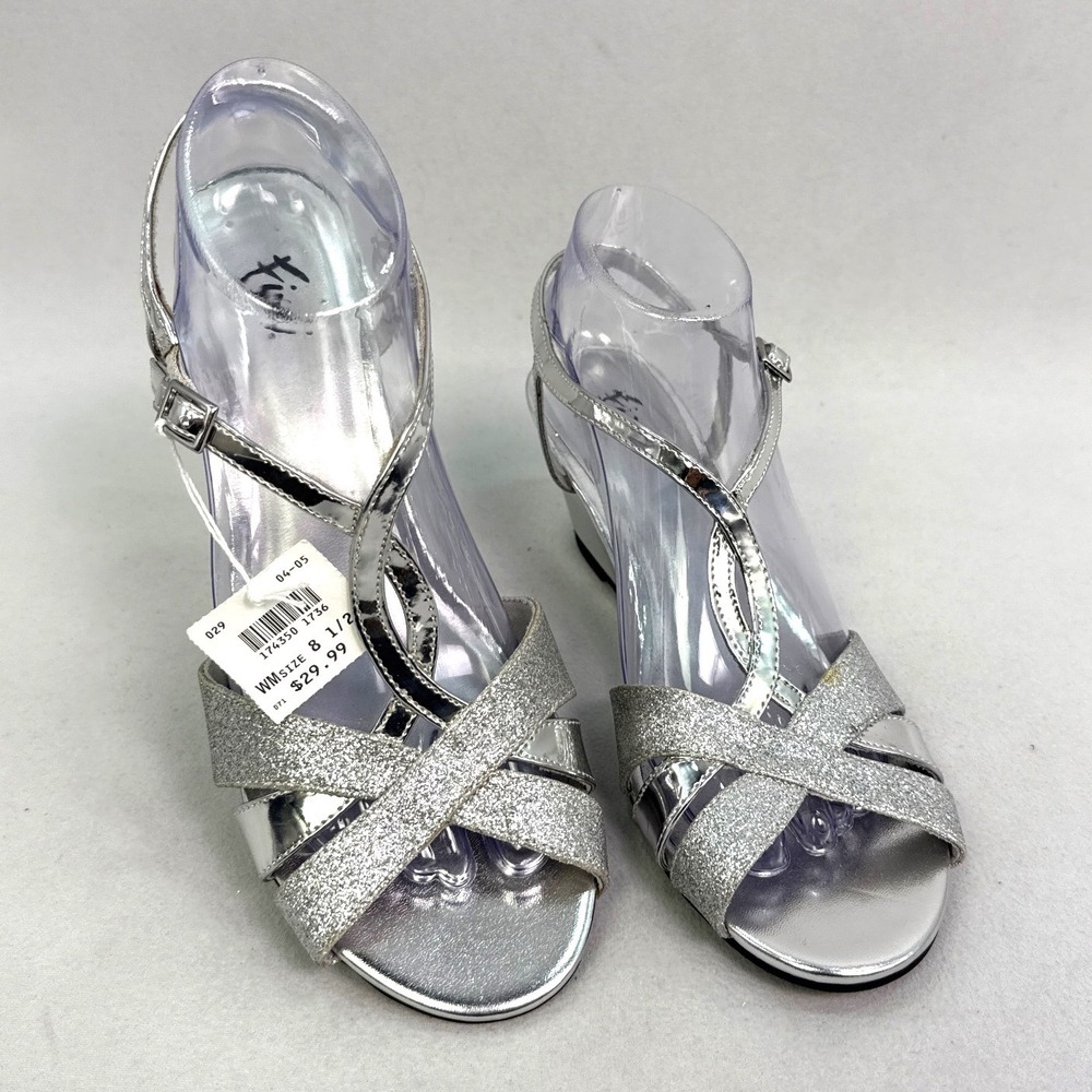 Fioni Womens Silver Glitter Strappy Low Wedge Sandals Size 8.5 Metallic Formal